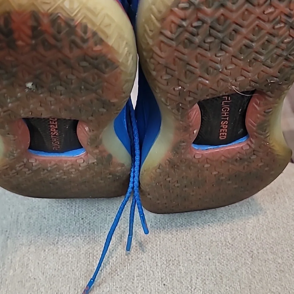 Jordan bold blue